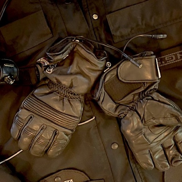 Gerbinger's Heated Bike Jacket & Heated Gloves - Picture 3 of 6
